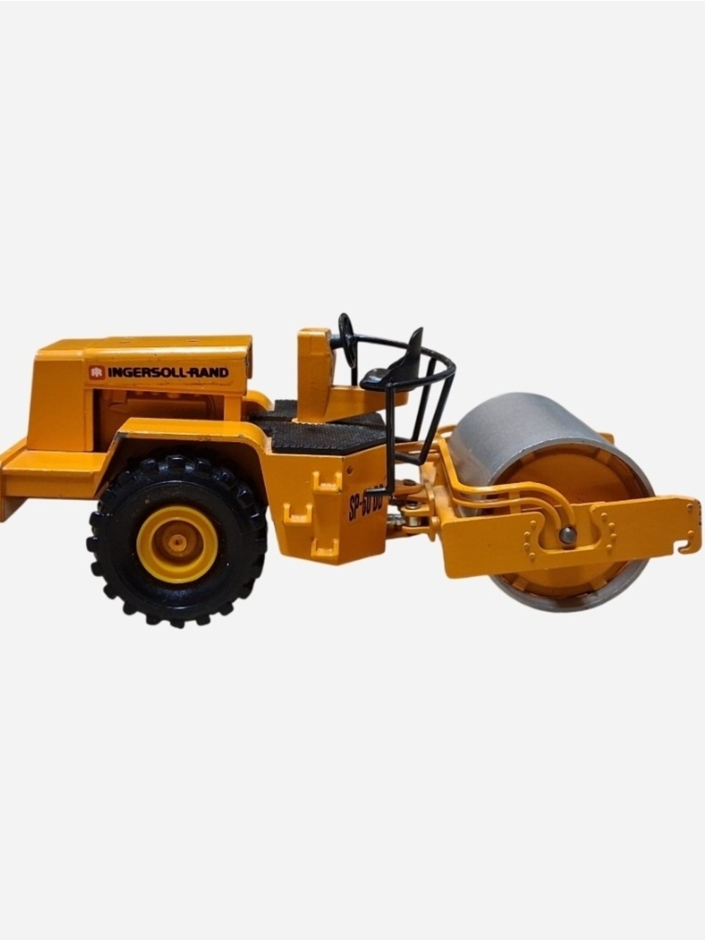 Ingersoll-Rand Diecast 1/50 Scale Road Roller Toy Vehicle
